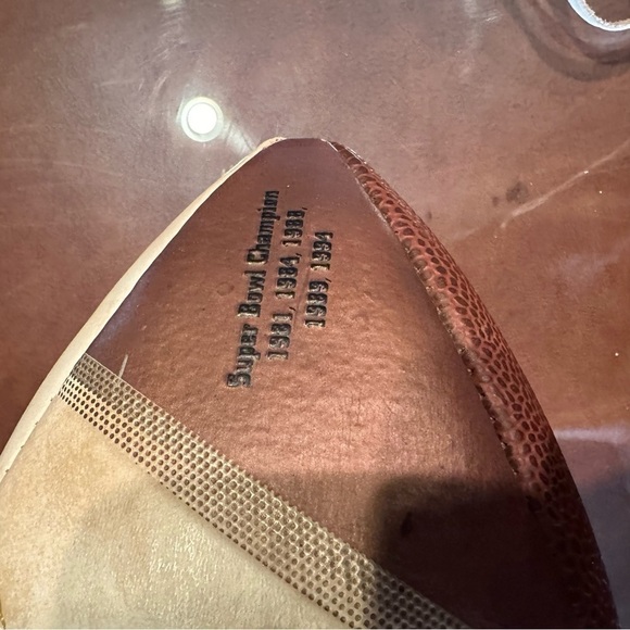 San Francisco 49ers Football Limited Edition 20,000 Series M - Picture 3 of 7